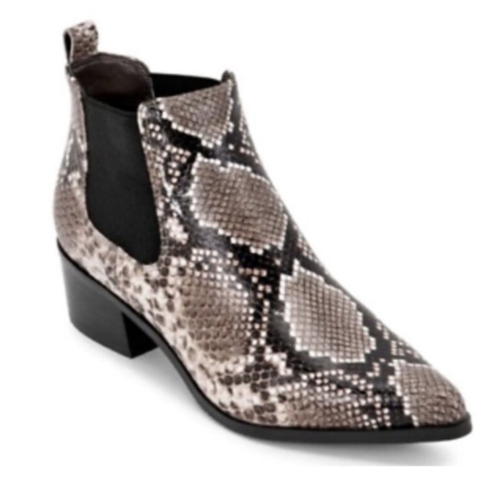 Blondo Booties Emelia Chelsea Waterproof Snake Leather Women US 7 NWOB